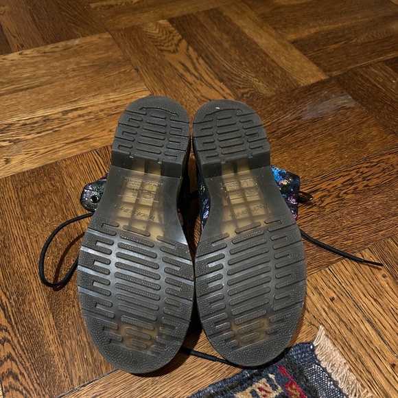 Doc Marten Soft Leather 1460 Pascal Boots - Picture 5 of 10